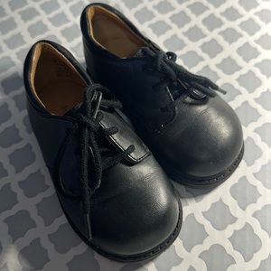Jumping jacks, toddler boys size 5 1/2 black dress shoes